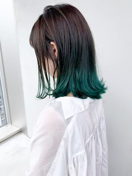 アルバム 銀座(ALBUM GINZA) グリーンミディ_耳かけウェーブパーマフォギーベージュ_ba291471