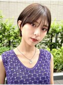 前髪あり大人かわいいショートヘア