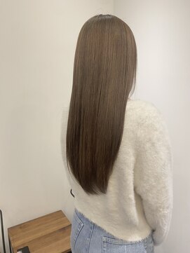 リリアーナ(LILIANA) 池袋 髪質改善 イルミナカラー ケアブリーチ シアベージュ♪