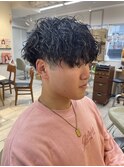 横浜★マッシュ 刈り上げ ツイストスパイラル 波巻きパーマ