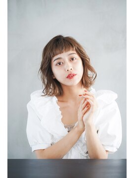 トロワエピ 表参道(Trois epis) 立体感で魅せる重軽ウェーブ