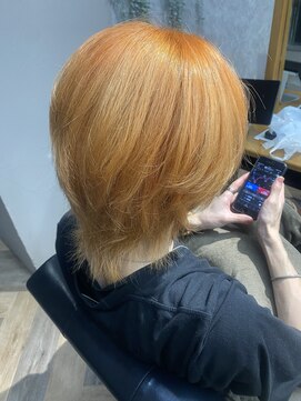 マーレ(MARLE./) 明るめオレンジカラー