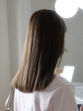 ニュイ(NUIT) ダブルカラーミルクティーベージュカラーブルーブラックブリーチ