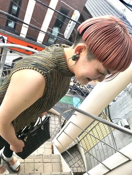 フィン(fin,) fin, ケアブリーチカラー/ハイトーン/ダブルカラー/パーマ/天神