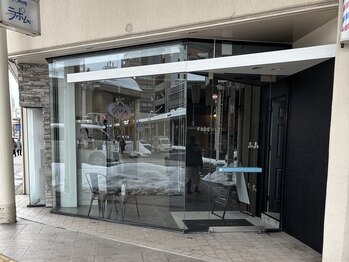 FADE&LINE the BARBER 青森駅前店【フェードアンドライン】