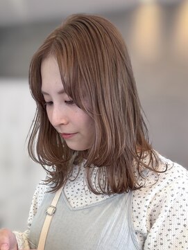 アトロ(Atoro) 梅田/レイヤー/ボブ/ブリーチカラー/透明感カラー