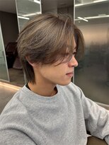 シエル バイ ケンジ 登戸 生田(CIEL by KENJE)&nbsp;メンズ/ブリーチ/ベージュ/センターパート/ツーブロック/韓国風