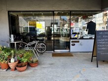 カットハウス ルーシーズ(CUT HOUSE RUCY'S)の雰囲気（ガラス張りの明るく☆アットホームなサロン♪）