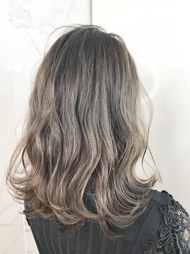 アヴァンスクロス あべのルシアス店(AVANCE.CROSS) ナチュラルベージュ