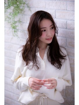 ヘアーアートシフォン 池袋西口店(Hair art chiffon) 伸ばしかけくせ毛風マッシュウルフにオン眉切りっぱなしボブ