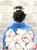 ふわっとルーズなお花シニヨン