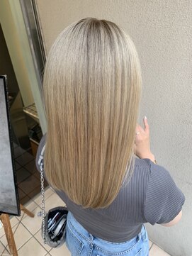 ラフォーレ ミルクティーアッシュ