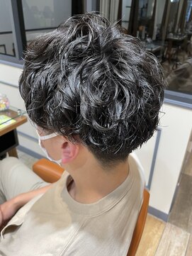 ネオリーブエム(Neolive em;) メンズパーマ☆ナチュラルスタイル☆ツーブロックマッシュ