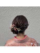 モカラ バイ レーコ(mokara by REKO)&nbsp;シニヨンヘア