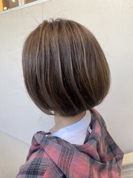 モリオ フロム ロンドン 成増店 【morio成増/一戸】大人かわいい丸みボブハイライト