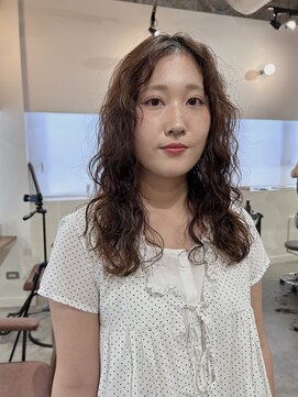 マルケ ドゥ マッシュ(MaruQuee de mashu) 大阪梅田/パーマ／ミディアムパーマ/ロングパーマ/顔まわり