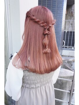 シィーム(cime) ヘアセット ハーフアップ