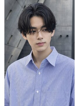 アットラブ バイ ベル(at'LAV by Belle) 《セットを簡単に》センターパート/ツーブロック/フェザーパーマ