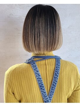 コスメポット(Cosmepot) ブリーチハイライトカラーミルクティーベージュレイヤーカット