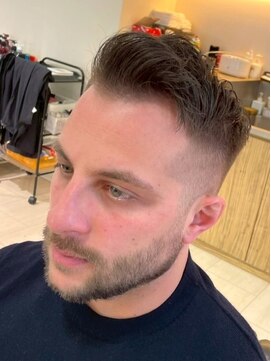 men's barber Trust〈理容室行徳店〉【メンズ バーバー トラスト】 フェードカット・スキンフェード［メンズ/フェード/行徳/市川］