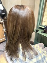 モナン(monan) ラテグレージュミディアムレイヤーオリーブベージュ