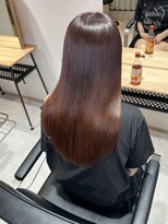 デン(DEN) 思わず振り返る艶髪♪【名古屋で叶える美髪ストレート】