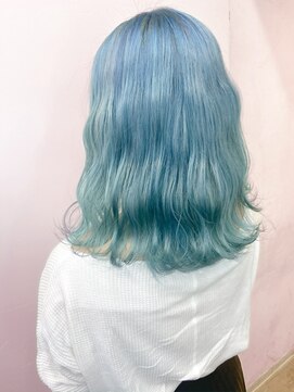 アイスブルー パステルカラー ライトブルー 寒色系カラー L シェリエ Cherie のヘアカタログ ホットペッパービューティー