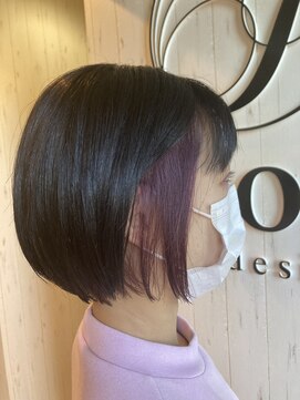 イコウヘアデザイン(icou hair design) 丸みショート×インナーチェリーピンク