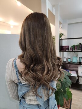 グランディールヘアデザイン(grandir hairdesign) アッシュ系！巻き髪エクステ！