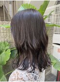ダークグレージュ