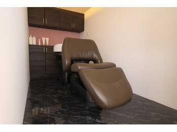 BINNA【ビンナ】