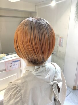 ネオリーブカフ 鶴ヶ峰店(Neolive caff) ケアブリーチ×ルーツカラー