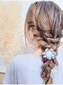 ルーズ艶ヘアアレンジ☆