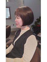 トナリ(tonari)&nbsp;ほんのり丸みのあるボブ