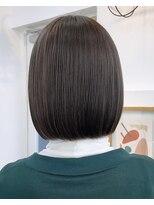 イコ 表参道原宿(ico)&nbsp;オリーブグレージュ　ブリーチなしダブルカラー　ボブ