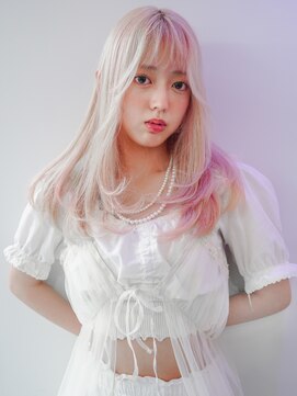 カシェル(cashel) ホワイトベージュに淡いピンクのハイライト