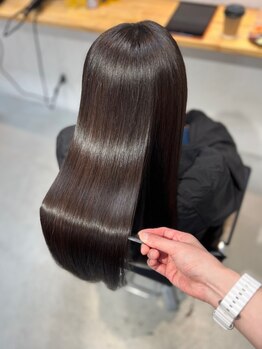 イズ(iz.)の写真/全メニュー本格派髪質改善付き◎ヘアケア業界最高峰のTRを導入!【北見/トリートメント/髪質改善/縮毛矯正】