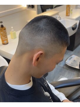 ミオスタイル 元町店 坊主フェード
