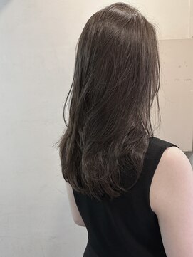 キャンバス バイ ネオリーブ 横浜西口(Canvas by neo.) ロングレイヤー ワンカールで決まる オリーブベージュ 横浜