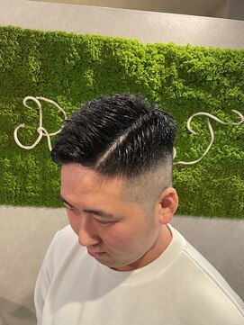 リブート(Re:Boot) 七三分け/サイドパート