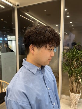 エクリジユウガオカ(equri Jiyugaoka) 【自由が丘】無造作マッシュパーマ