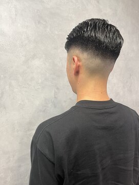 ノダン(Nodan) フェードカット