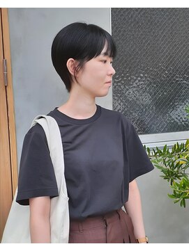 ピーロ(piilo) スリークなハンサムショート◯