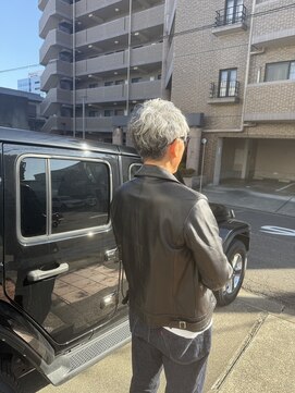 ヘアーズアトゥー(hairs a.t.u) グレイパーマ