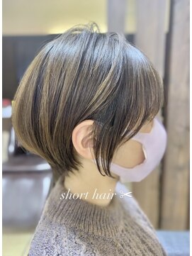 ネオリーブ ドレス 川崎アゼリア口店(Neolive dress) 20代 30代 40代 50代 大人可愛い ショート ショートボブ