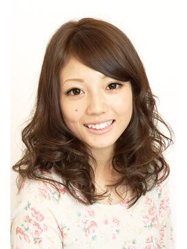 カーサ ロッティ(casa Lotti) 愛されウェーブヘア～ゆるふわセミディ～【casa明石】