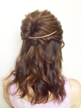 ヘアアンドメイクジップ恵比寿 (Hair＆Make ZIP) ねりじハーフアップ　ヘアセット