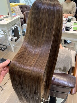 ミリア 茅ヶ崎店(Mirea) 【艶髪】Aujua【髪質改善ディオーラム】トリートメント