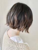 カルマ(CALMA) 切りっぱなしボブ