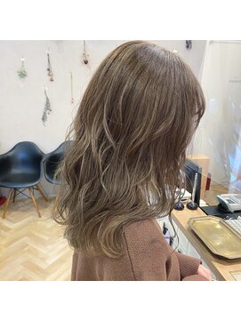 カモン(CAMON) CAMON.　creamy olive latte